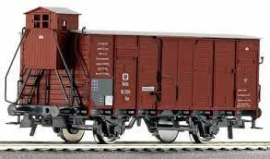 H0 Box car with Brakemans Cab